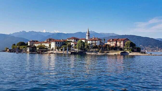 Il Lago Maggiore con l'Isola Bella e Villa Taranto