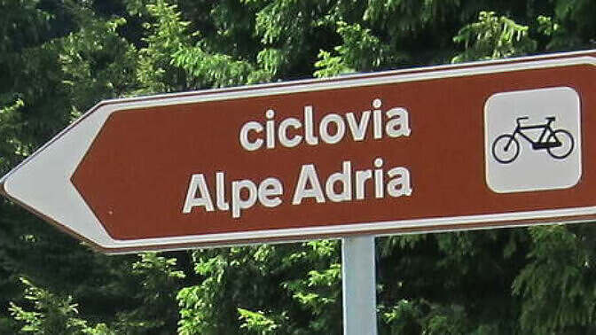 In BICI sulla ciclabile ALPE ADRIA